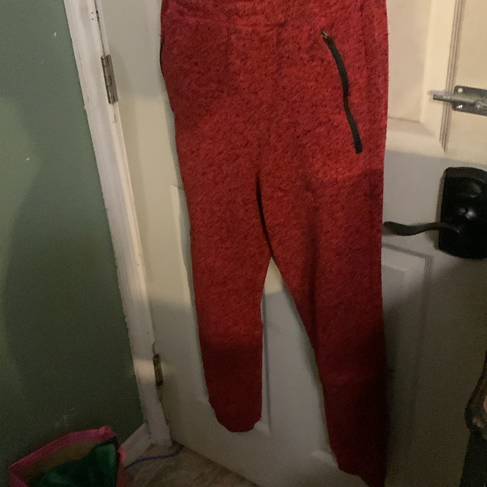 Comfy Sweats!!!! - Picture 4 of 5